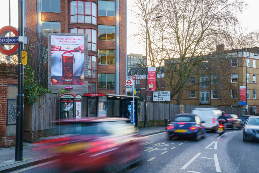 https://londonlites.co.uk/locations/putney-bridge/